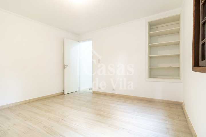 Casa de vila para venda! Um charme! - Na Vila Mariana!
