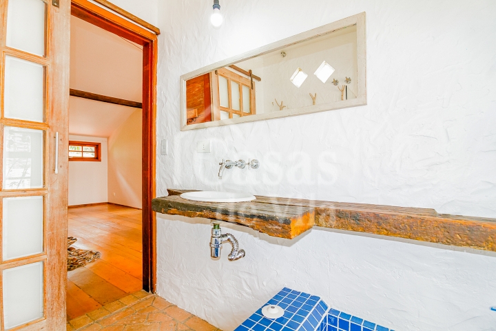 Casa de vila aconchegante para venda! - Na Vila Olímpia!