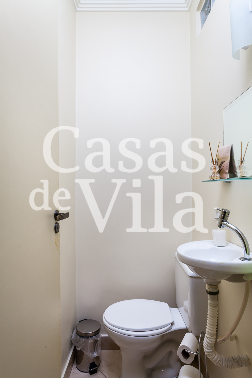 Casa de Vila para venda! - No Jardim Previdência!