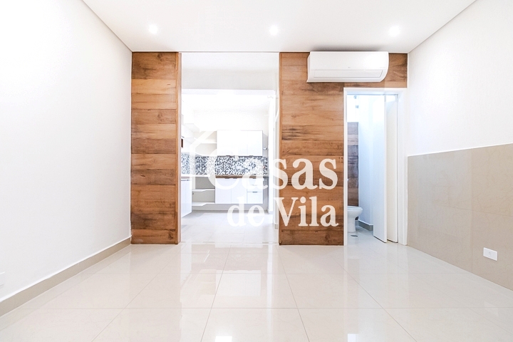 Casa de vila reformada para venda! - Excelente localização! Em Moema!