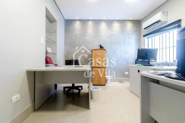 Casa de vila para venda ou locação! - No Cambuci! Configurada atualmente como escritório!