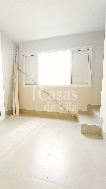 Casa de vila nova para locação! - Na Vila Mariana!