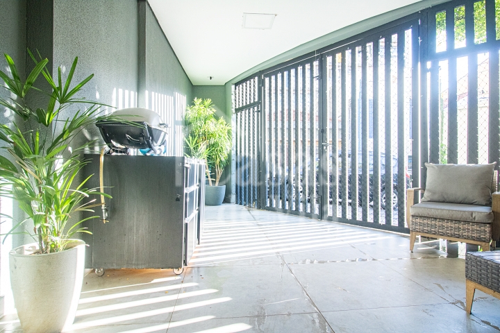 Linda casa de vila reformada para venda! - Em Perdizes!