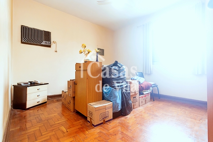 Casa de vila confortável para venda! - Na Chácara Santo Antônio!