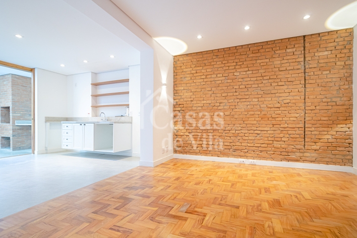 Toda reformada! Para venda ou locação! - Um sonho de casa de vila na Bela Vista!
