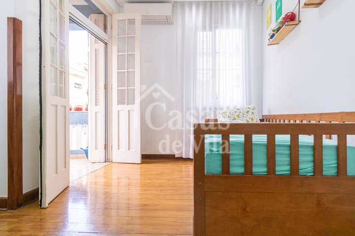 Casa de vila conservada para venda! - No Cambuci, próxima ao Parque da Aclimação!