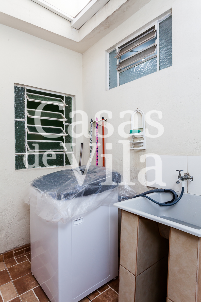 Casa de Vila para venda! - No Jardim Previdência!