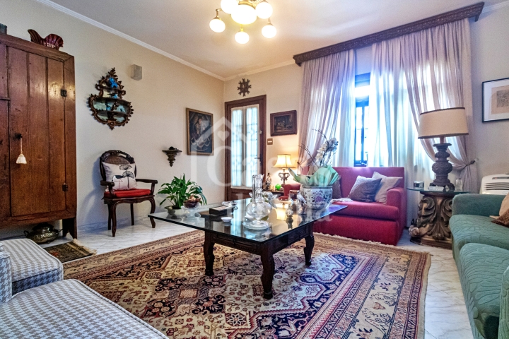 Casa de vila aconchegante para venda!  - Na Vila Nova Conceição! Excelente localização!!!