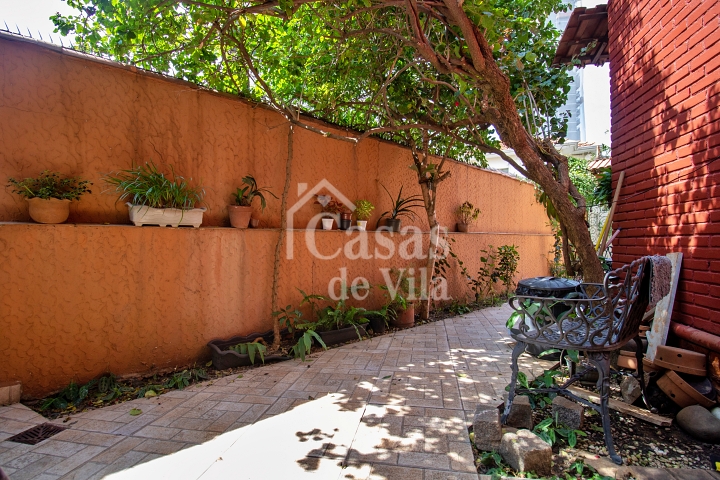 Casa de vila térrea para venda! - Na Vila Clementino!