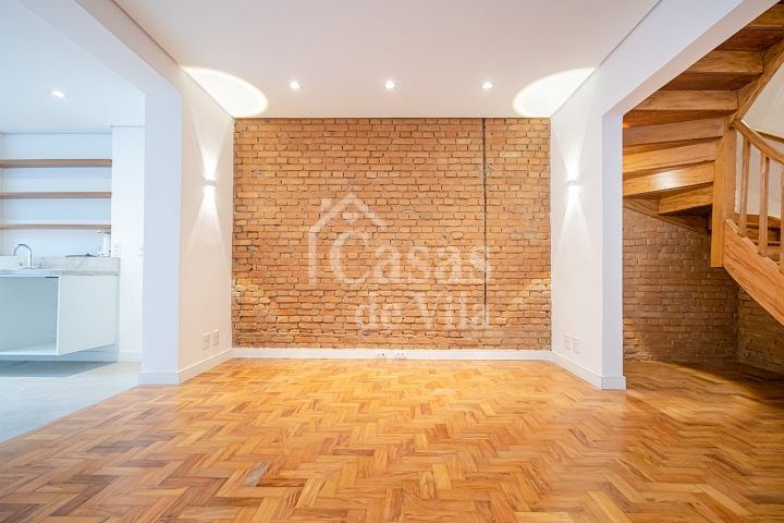 Toda reformada! Para venda ou locação! - Um sonho de casa de vila na Bela Vista!