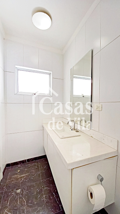 Casa de vila espaçosa para venda ou locação! - No Parque da Mooca
