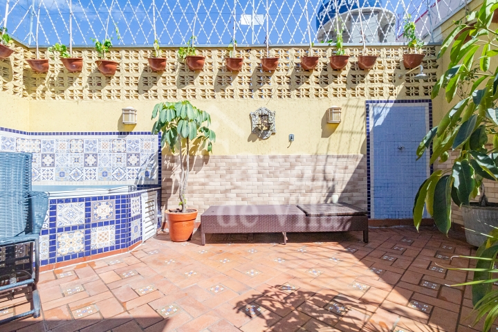 Casa de vila toda reformada! - Na Barra Funda!