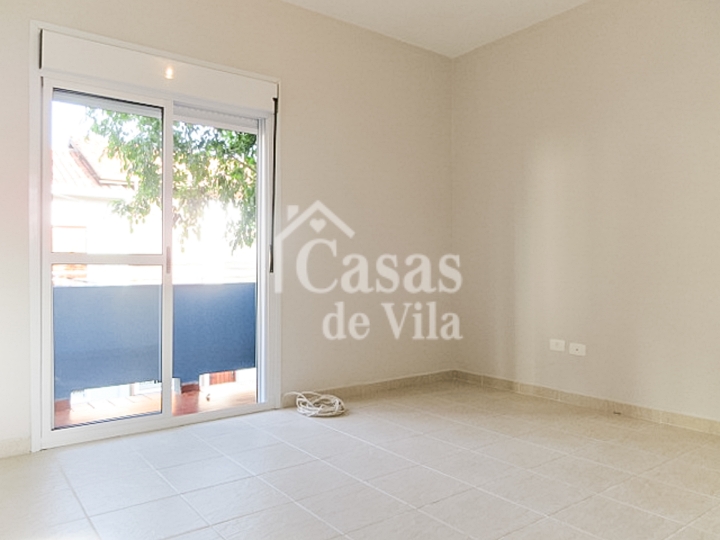 Uma graciosa casa de vila para venda! - Na Vila Olímpia! Ótima localização!