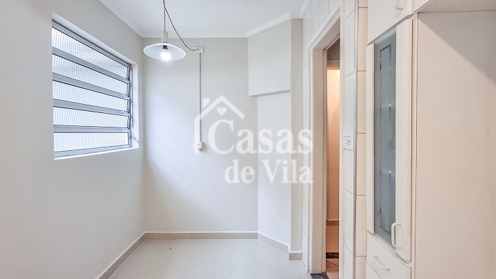 Casa de vila para locação! - Ótima localização! Na Vila Olímpia!
