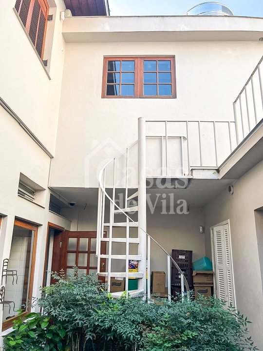 Bela casa de vila para para venda! - No Planalto Paulista! Excelente localização!