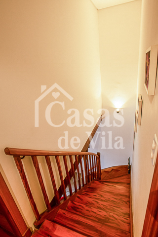 Casa de vila graciosa para venda! - Na Lapa!