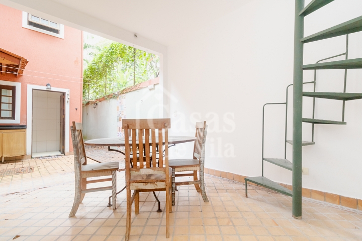 Casa de vila para venda! Um charme! - Na Vila Mariana!