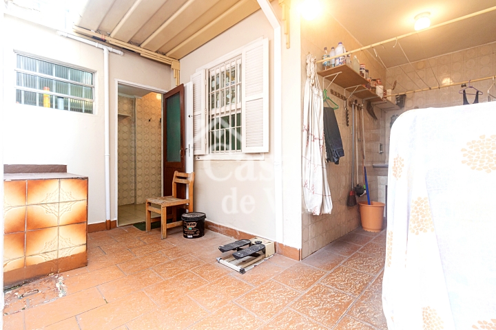Casa de vila confortável para venda! - Na Chácara Santo Antônio!