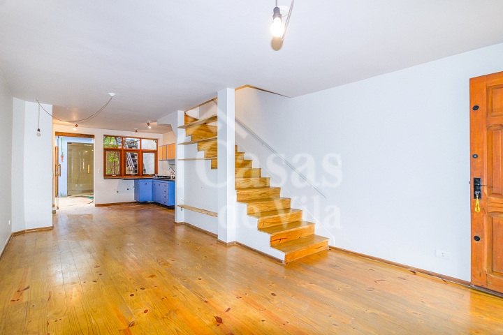 Casa de vila aconchegante para venda! - Na Vila Olímpia!