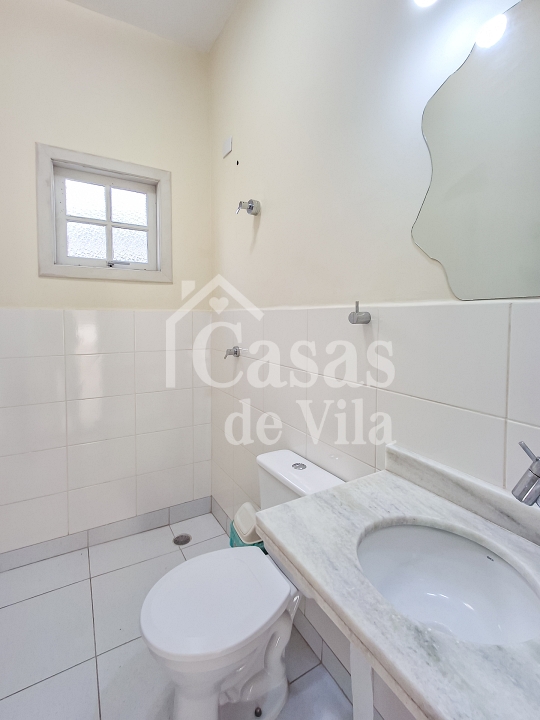 Casa de vila térrea para locação comercial! - Chácara Flora! Excelente localização!