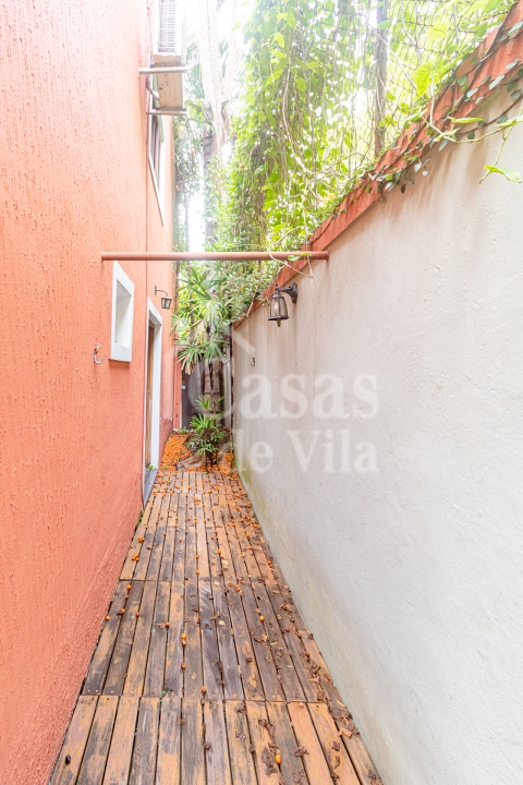 Casa de vila para venda! Um charme! - Na Vila Mariana!