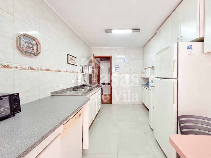 Casa de vila beemmm espaçosa para venda! - No Brooklin Paulista! Muitas facilidades nas proximidades!