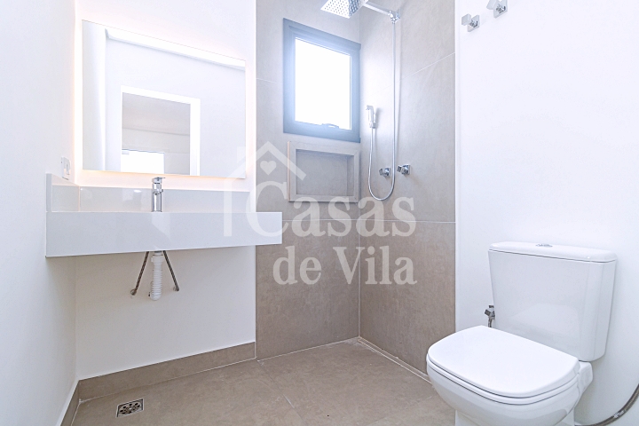 Casa de vila toda nova! - Para venda na Pompéia!