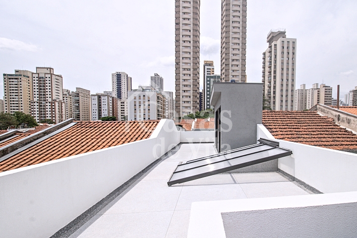 Casa de vila toda nova! - Para venda na Pompéia!
