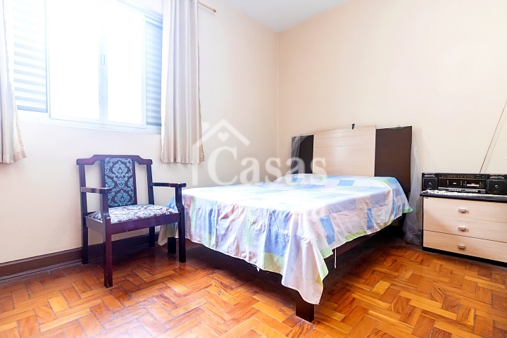 Casa de vila confortável para venda! - Na Chácara Santo Antônio!