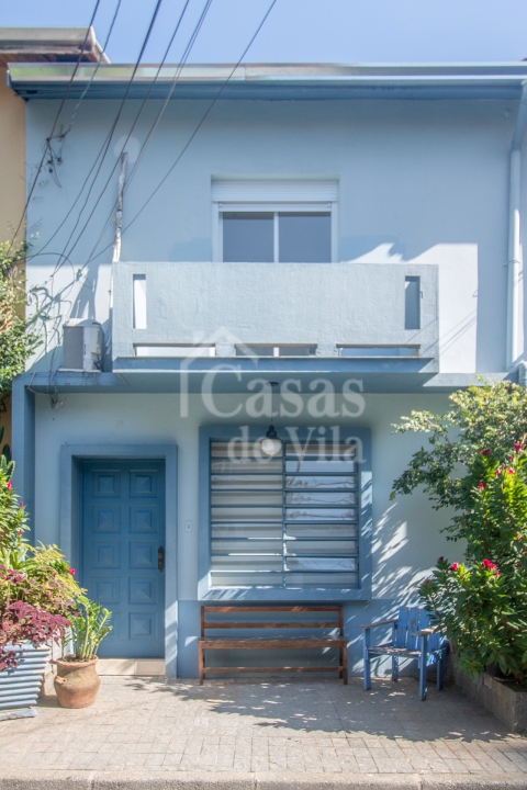 Uma graciosa casa de vila para venda! - Na Vila Olímpia! Ótima localização!
