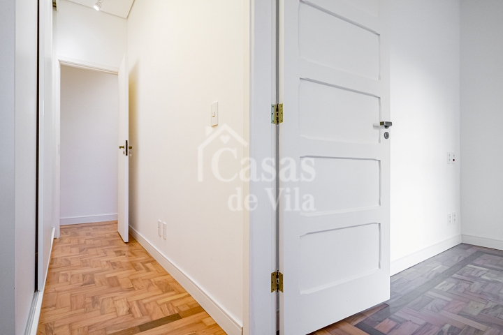 Toda reformada! Para venda ou locação! - Um sonho de casa de vila na Bela Vista!