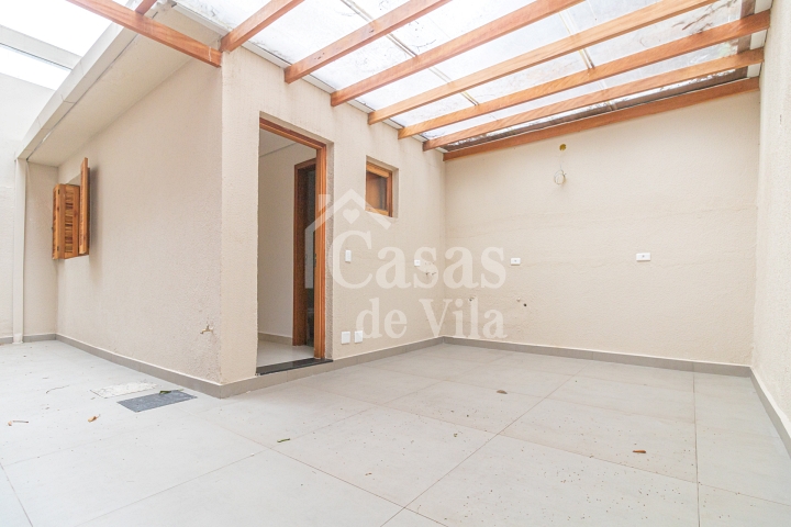 Casa de vila térrea e reformada! - Para venda no Jardim Paulista!