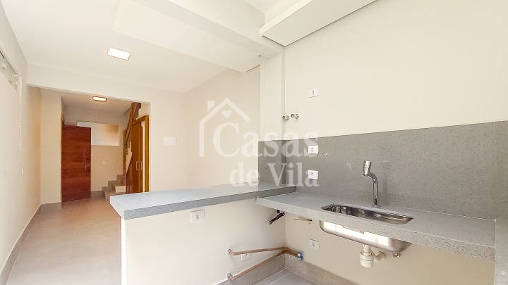 Casa de vila nova para locação! - Na Vila Mariana!