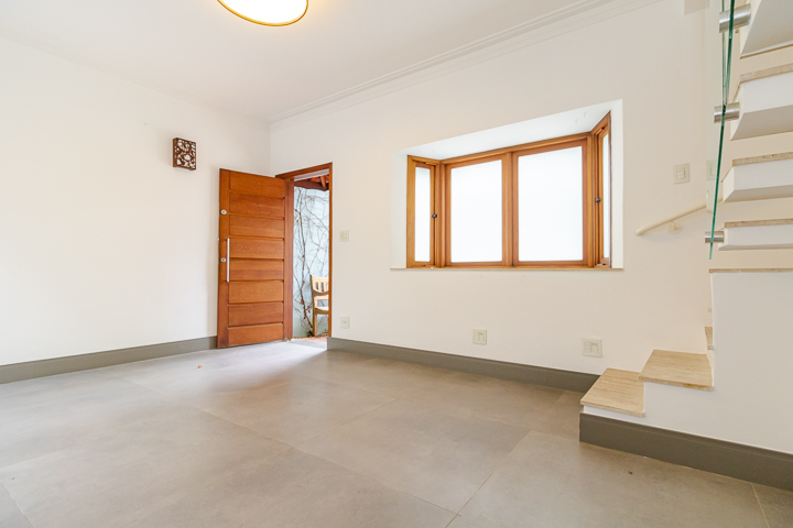 Simpática casa de vila para venda ou locação! - No Planalto Paulista!